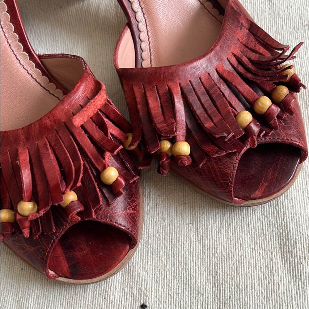Red Leather Fringe Beaded Block Heel Sandals Size 7 - Picture 3 of 8